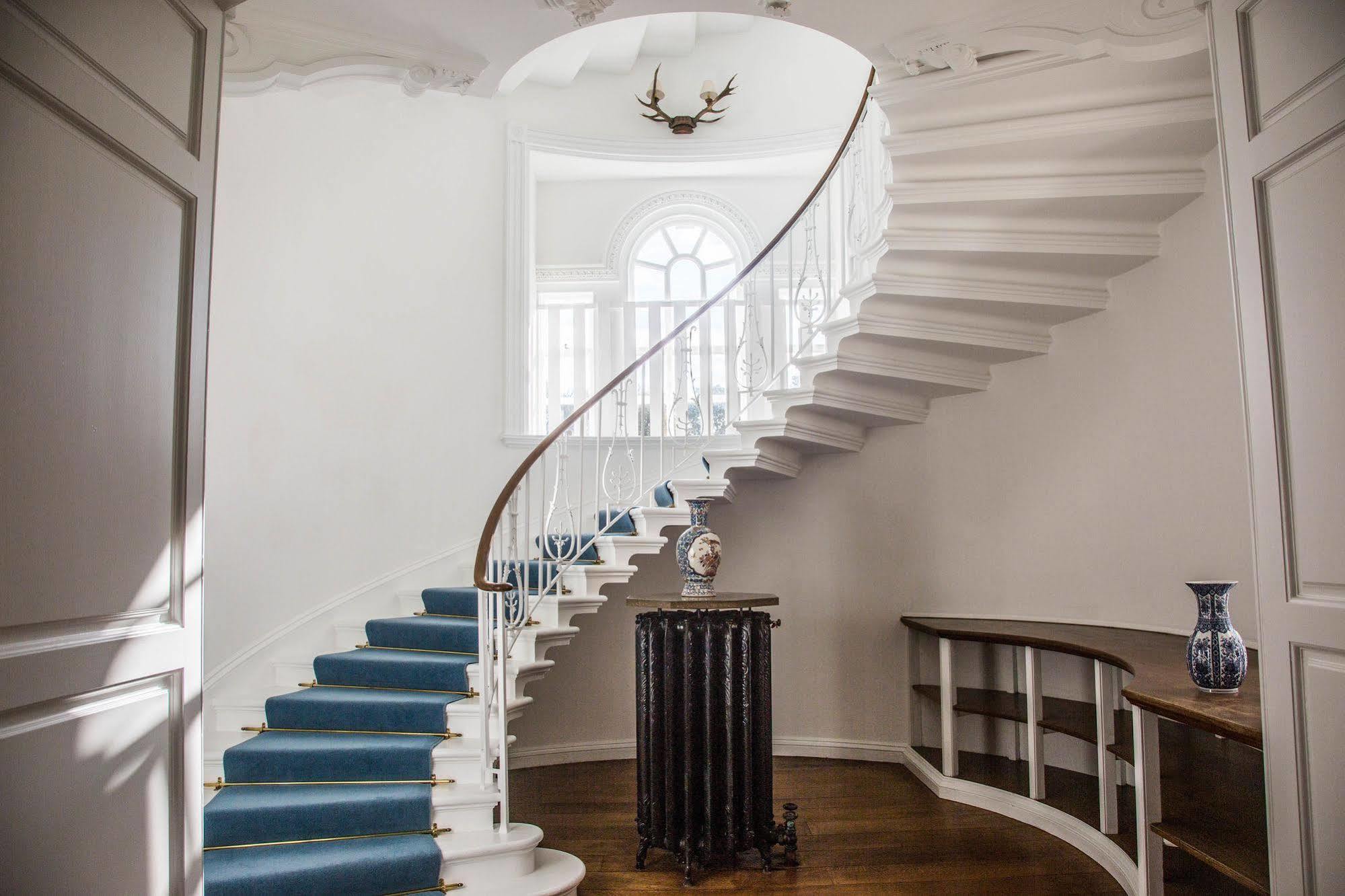 Отель Islay House Bridgend  Экстерьер фото